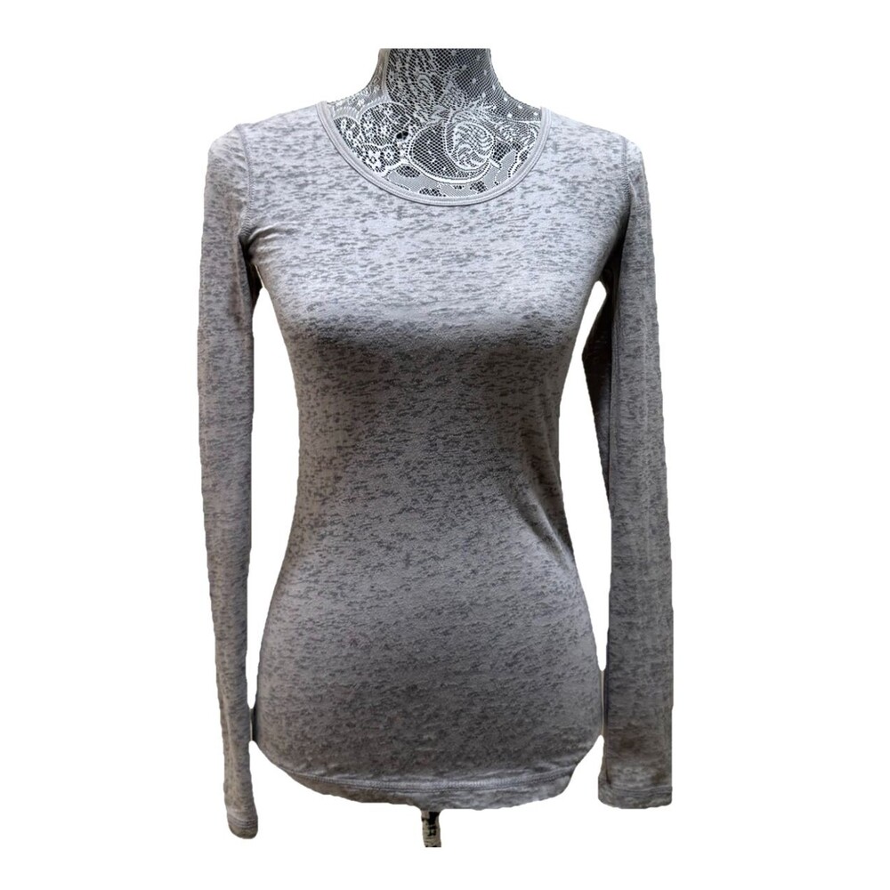 Mudd Womens Sz S Charcoal Crewneck Ribbed Undershirt Slim Fit Basic Everyday Tee